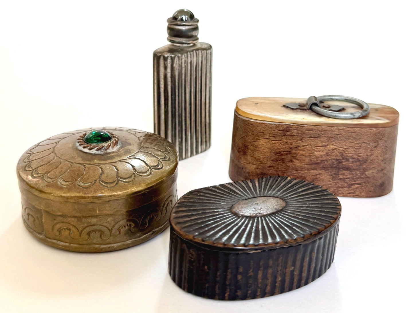 Vintage Antique Trinket Box Pillbox Perfume Vial Snuff Stash Trinket Style