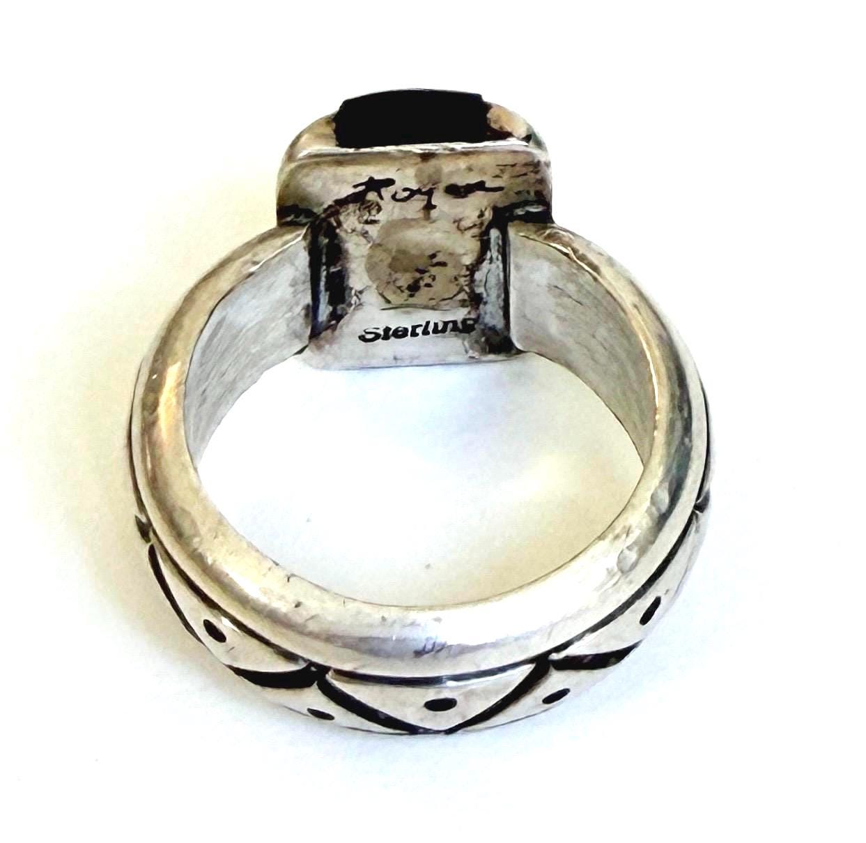 Hefty Vintage Native American Sterling Silver Turquoise Ring Size 9.25
