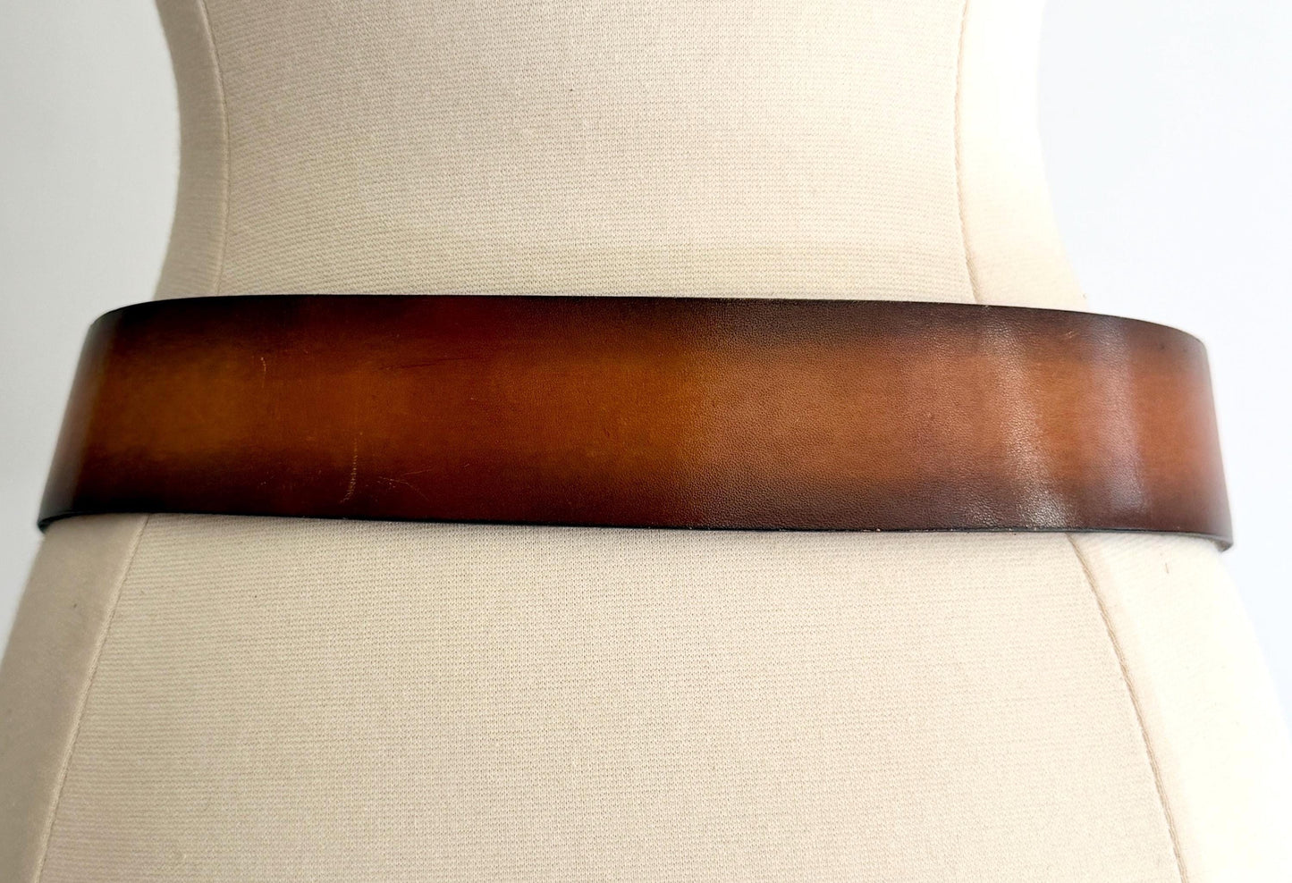 Vintage 70s 80s Levis Belt Brown Hand Stained Cowhide Leather Strap 32