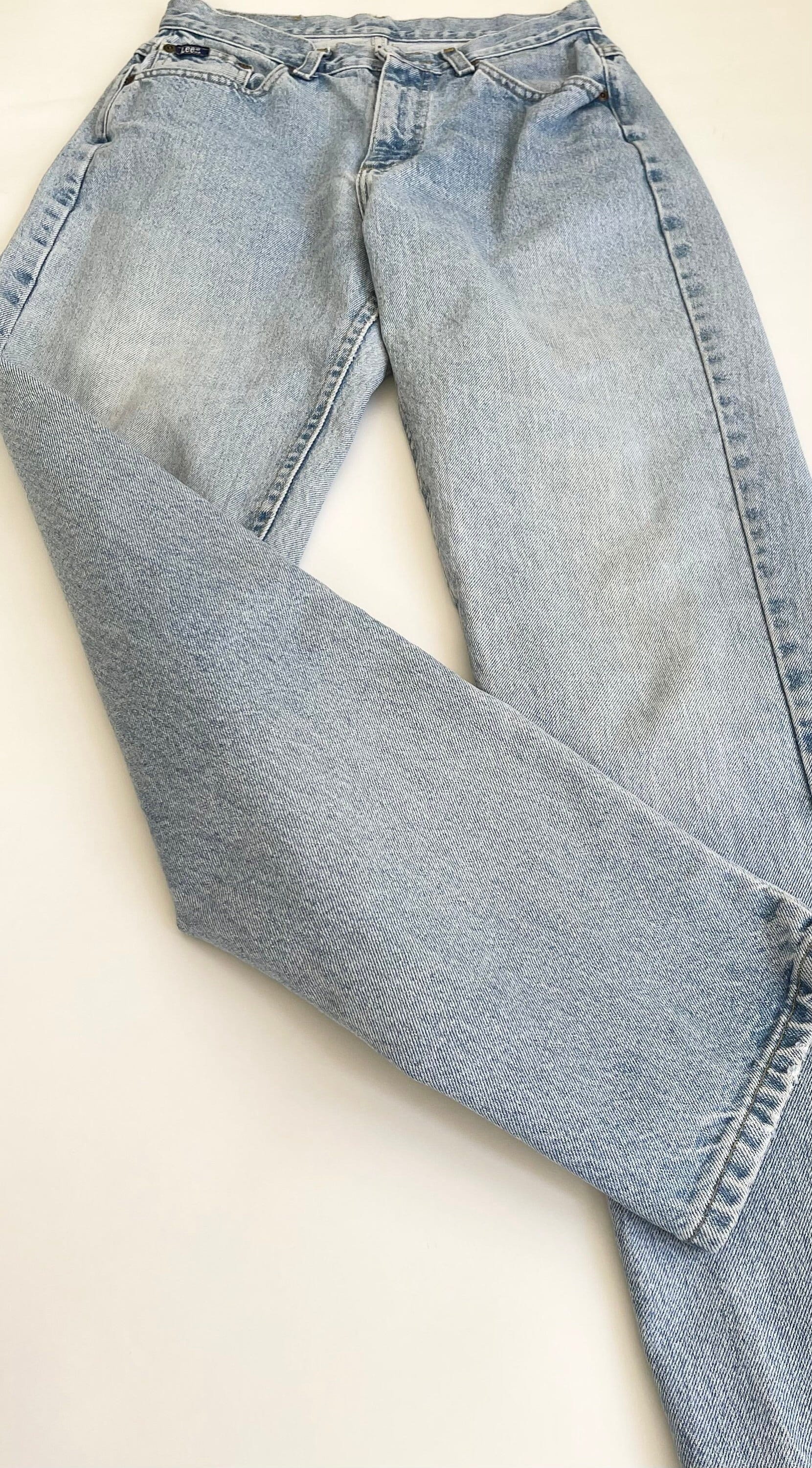 80s Lee Mom Jeans: Vintage High Waist Light Wash Denim