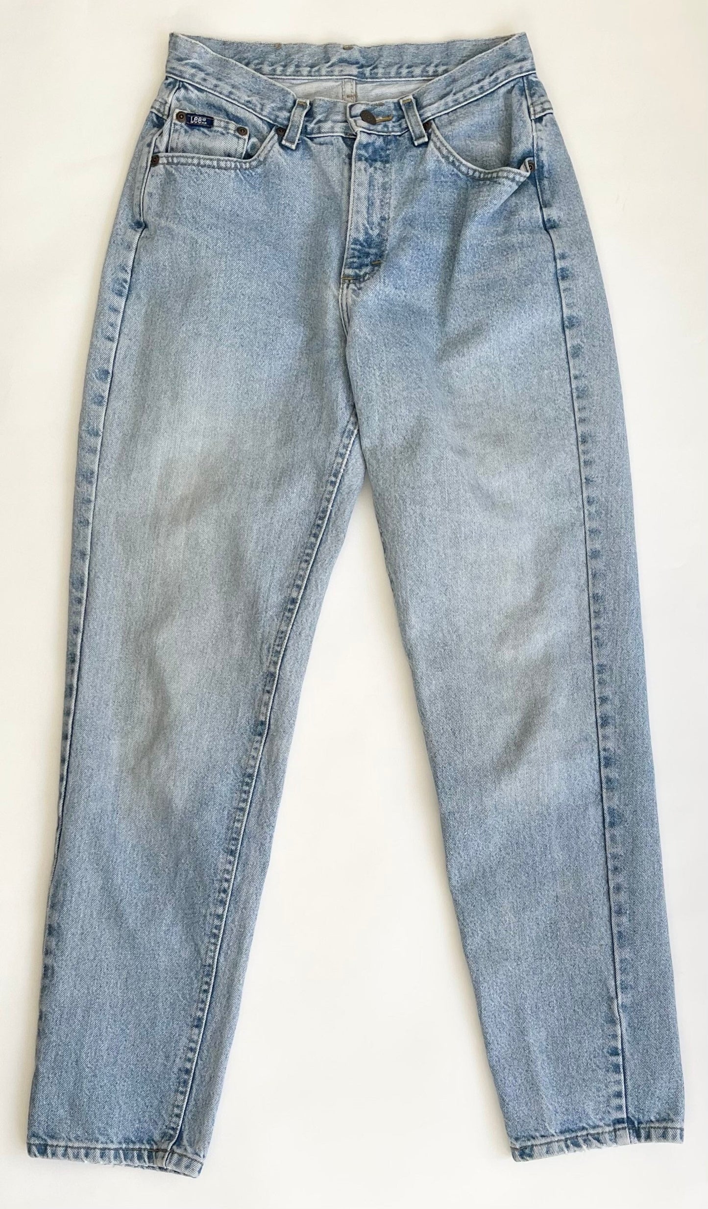 80s Lee Mom Jeans: Vintage High Waist Light Wash Denim
