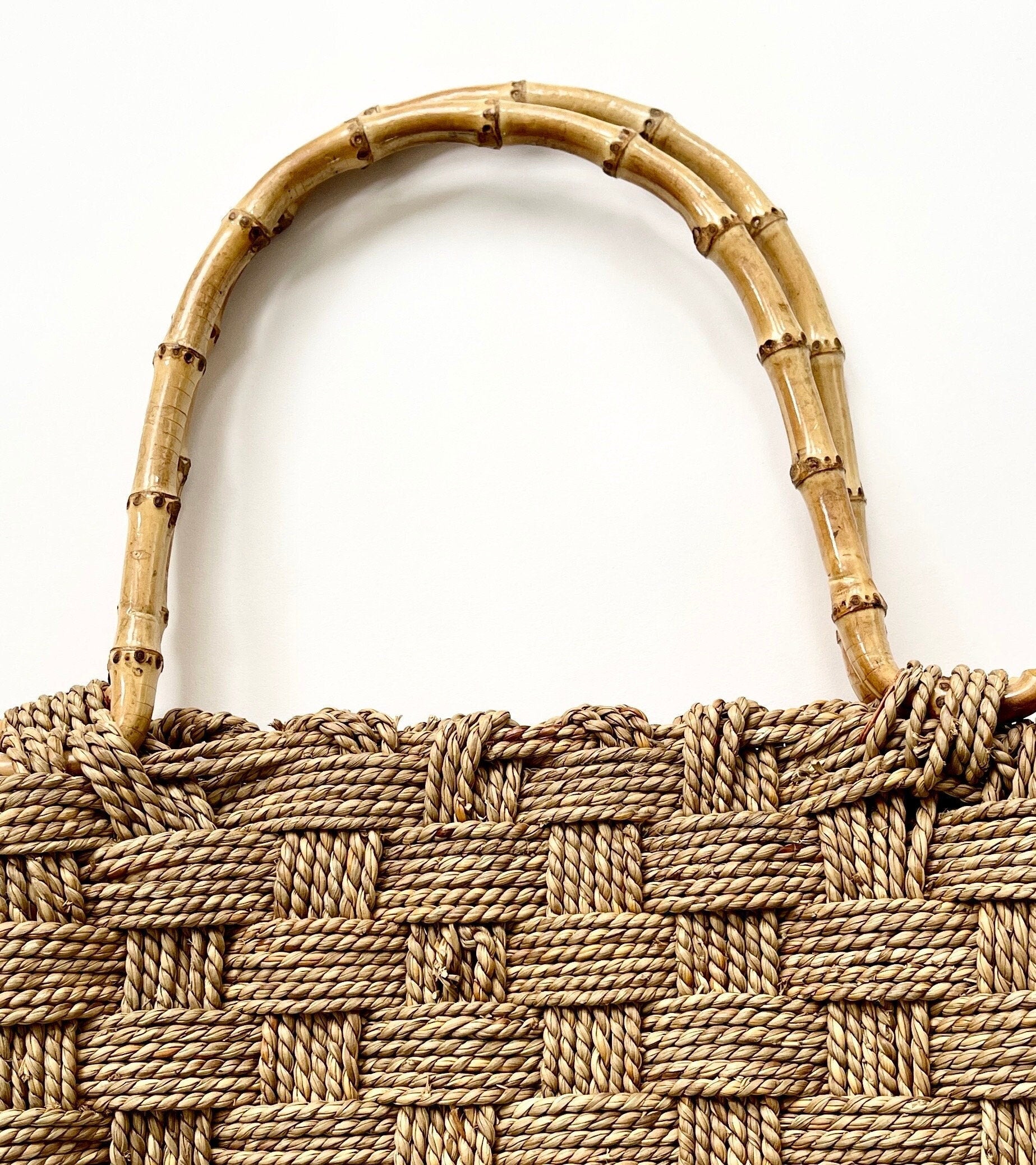 Vintage Bamboo Handle Bag Beige Basketweave Woven Sisal