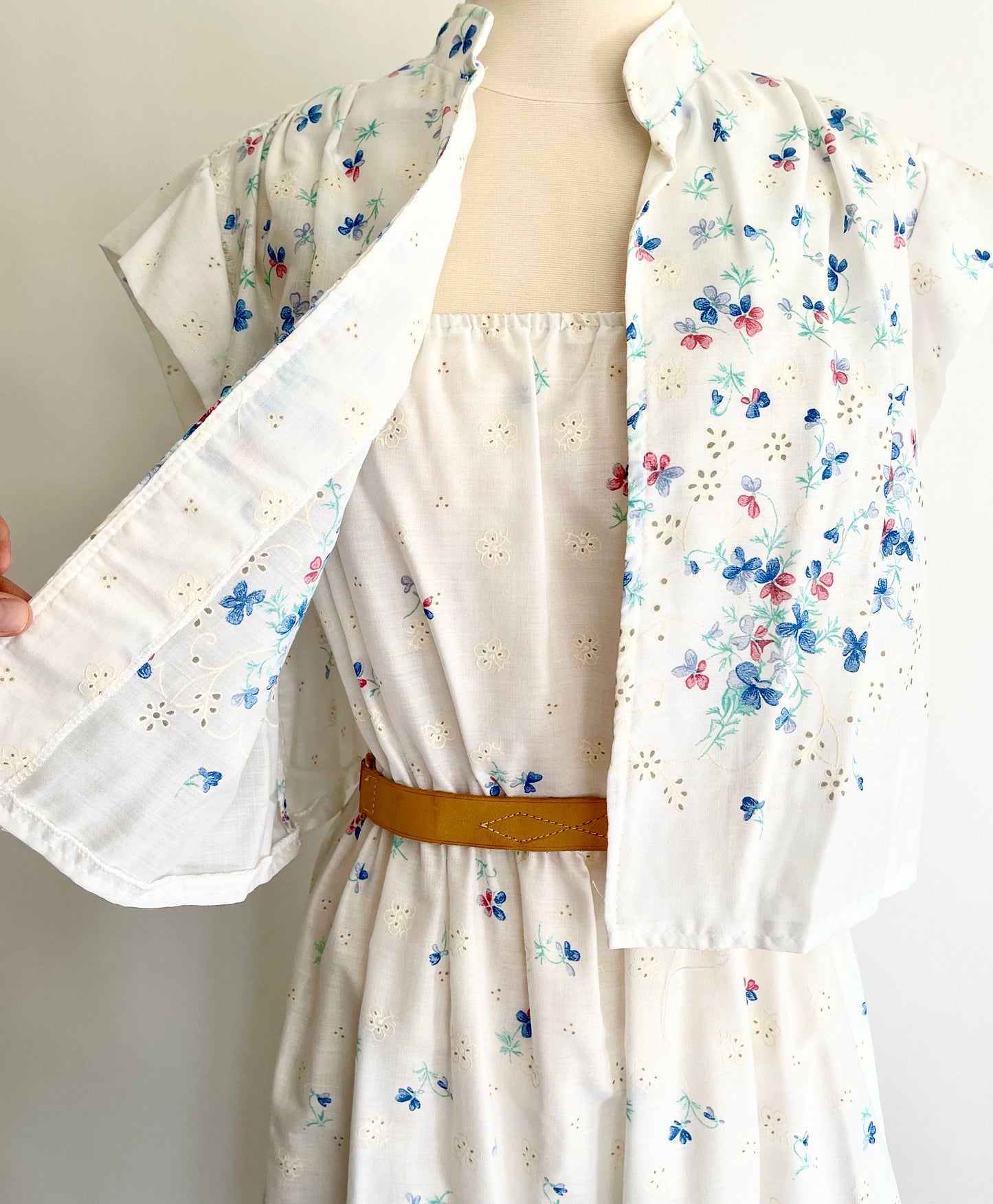 Vintage White Floral Dress Western Prairie Style