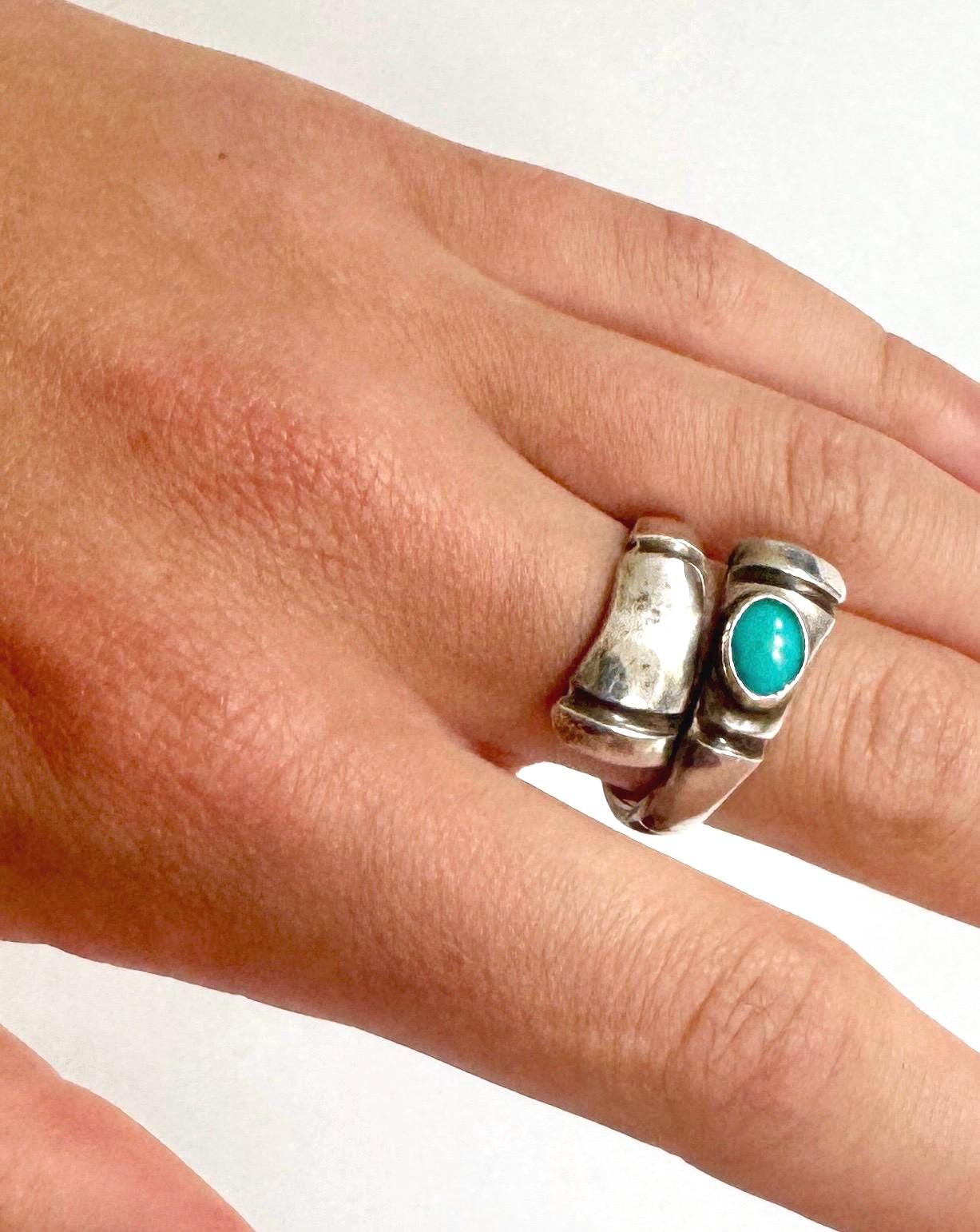 Vintage Turquoise Bypass Ring Band Sterling Silver 925 Modernist Minimalist Size 8.25