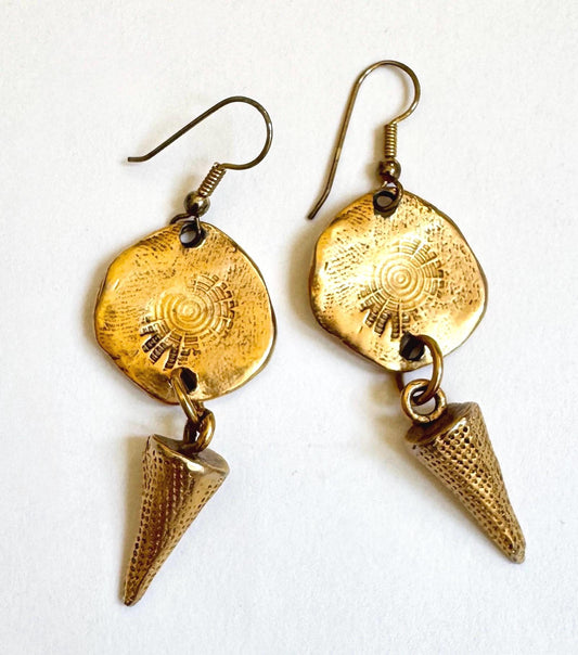 Vintage Gold 2.75" Drop Earrings Brushed Matte Gold Tone Long Dangle Point Vintage Costume Jewelry Celestial Stamp
