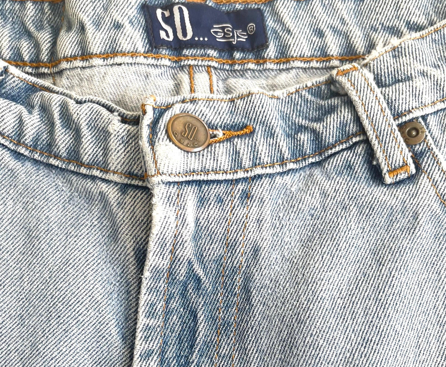 Vintage 90s Jeans Light Wash Denim Measured 27 x 29