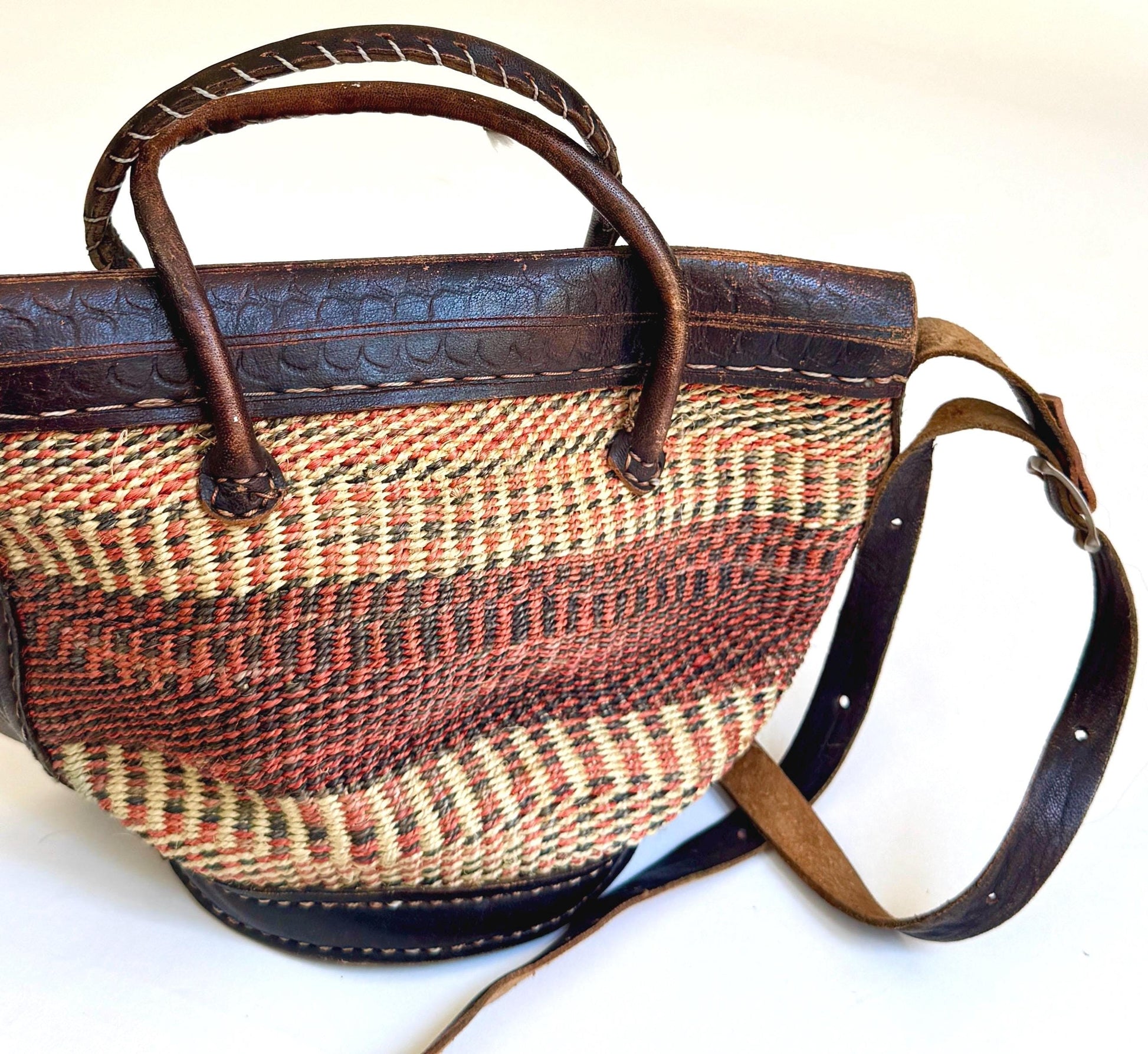 Desert Tone Sisal Bag Vintage Tooled Leather Trim Purse Neutral Brown Natural White Rose Striped Woven Sisal