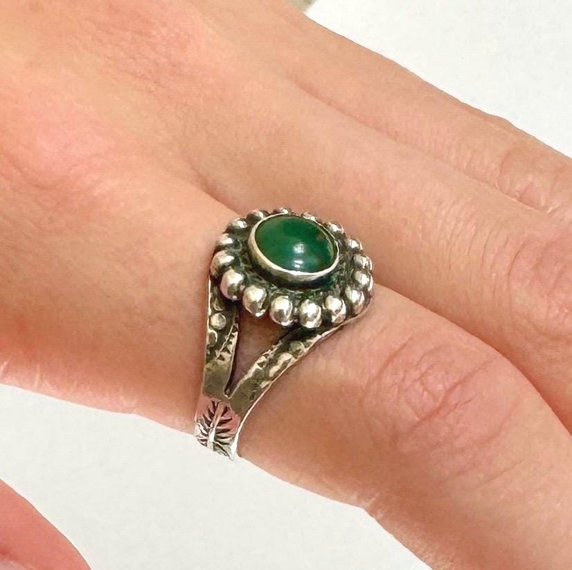 Antique Navajo Turquoise Ring Fred Harvey Era Native American Vintage Stamped Sterling Silver Band Oval Green Turquoise Cabochon Size 6.5