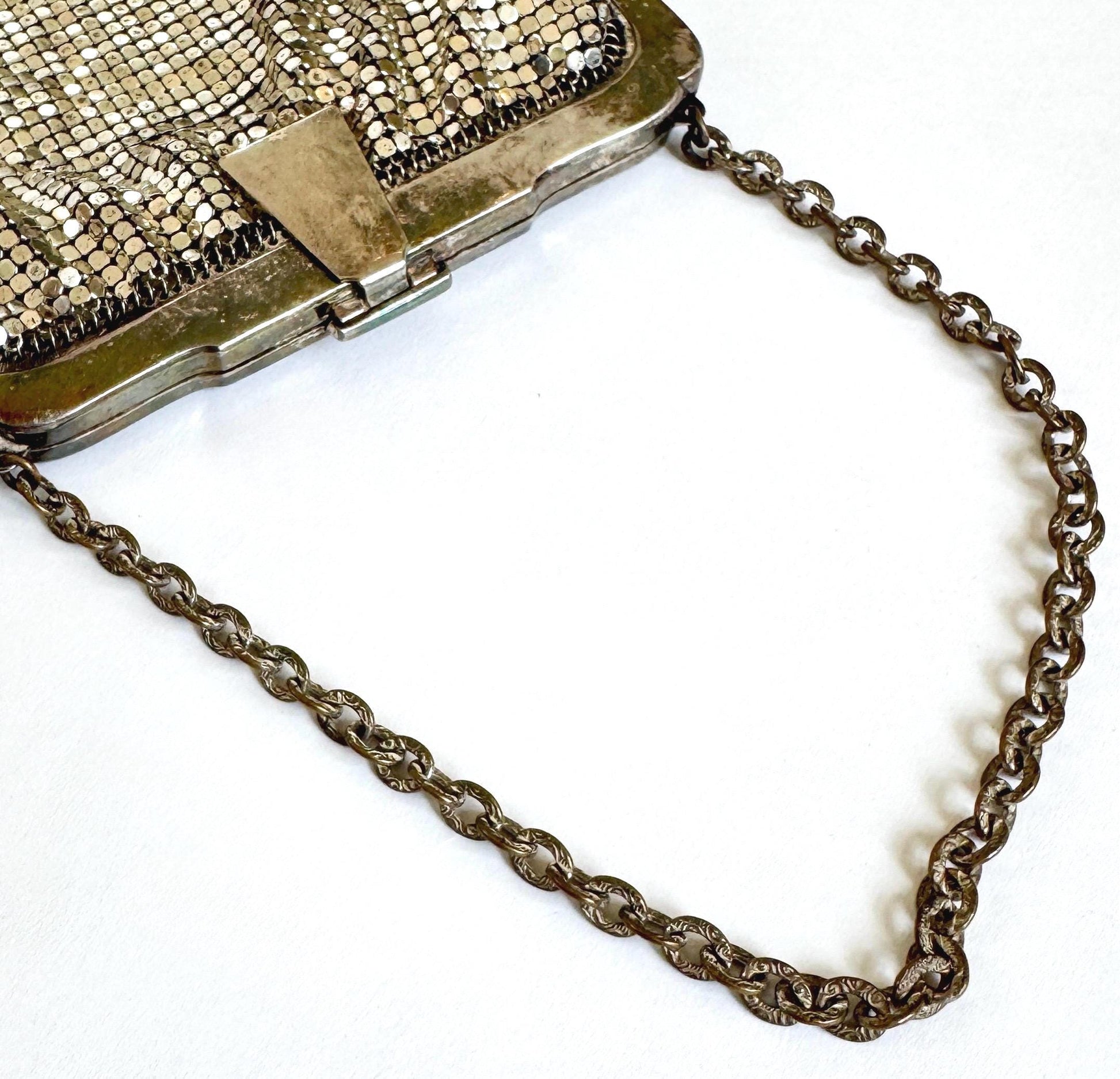 Silver Metal Mesh Bag Purse Vintage 30s 40s Whiting and Davis Metallic Chain Strap Made in USA