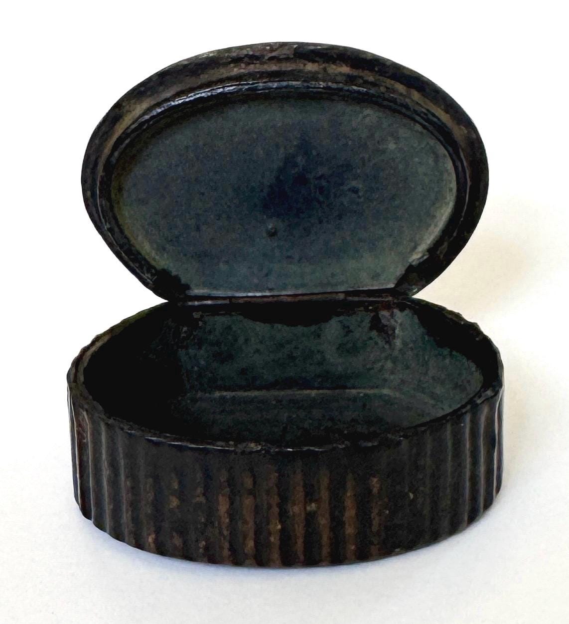 Vintage Antique Trinket Box Pillbox Perfume Vial Snuff Stash Trinket Style