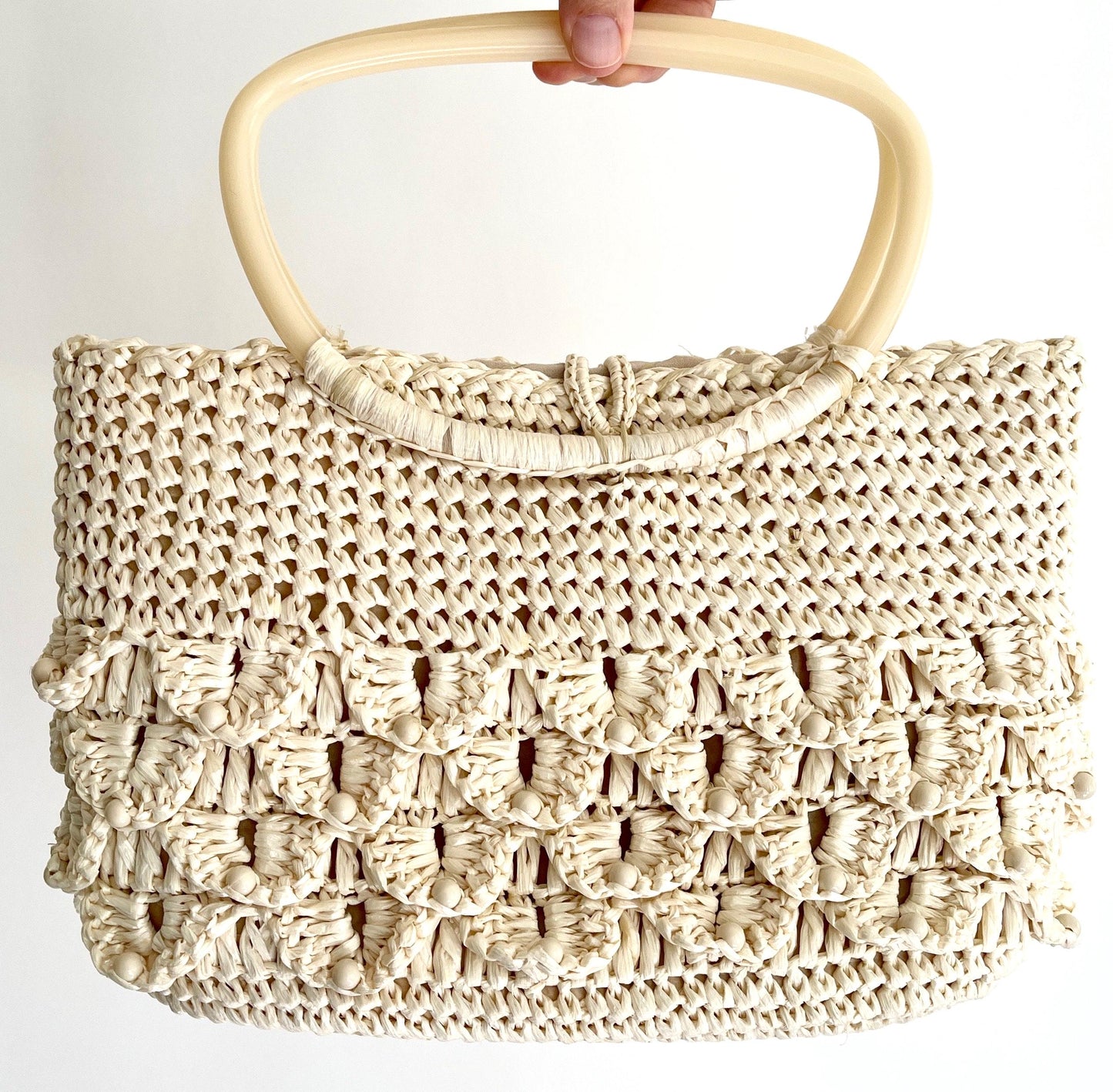Vintage Woven Raffia Bag: 1950s-60s White Purse with Plastic Handles