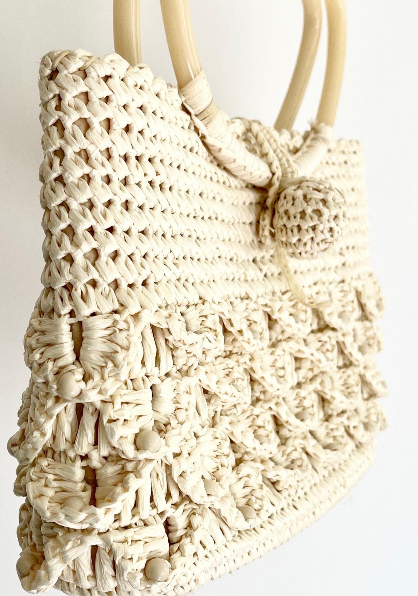 Vintage Woven Raffia Bag: 1950s-60s White Purse with Plastic Handles