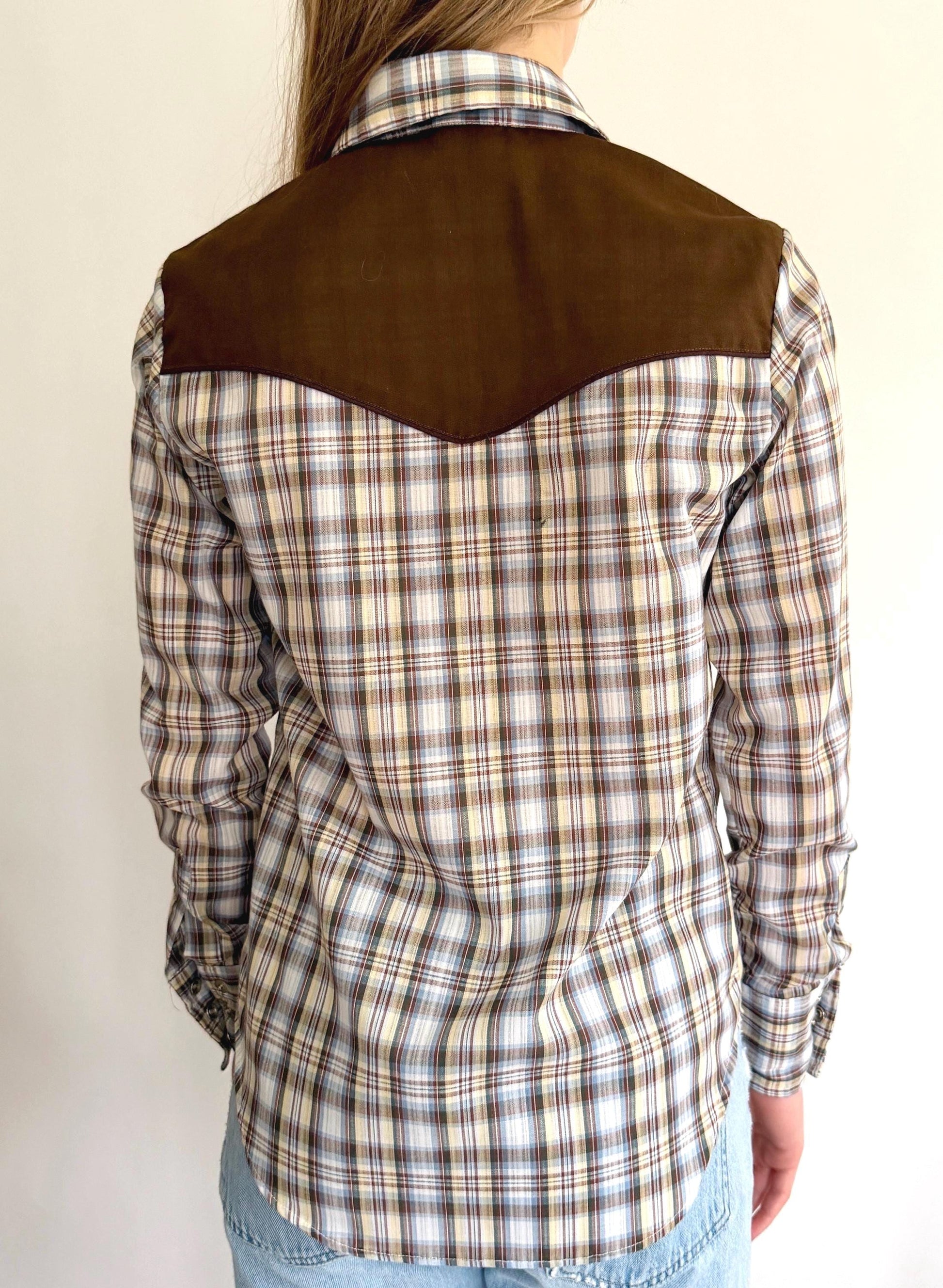 Vintage Embroidered Western Shirt 70s Cowgirl Plaid Snap Shirt Floral Embroidery