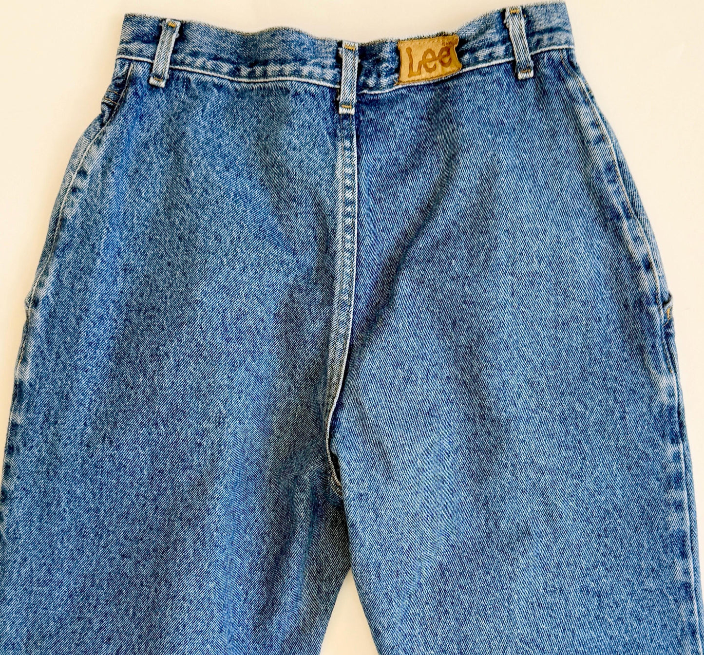 Vintage 80s Lee Mom Jeans High Waist Medium Wash Denim
