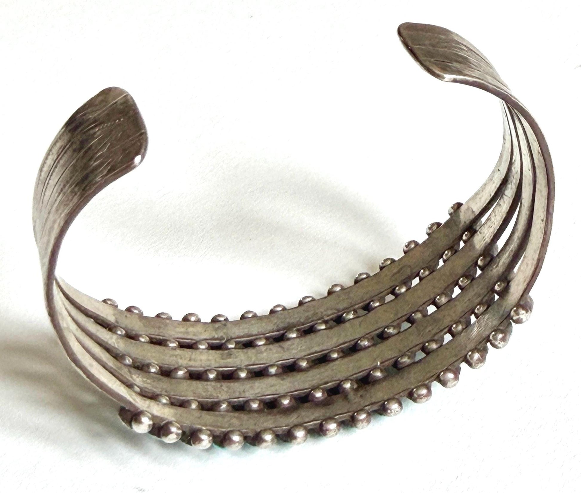 Vintage Snake Eye Turquoise Cuff Bracelet 30's 40's Native American Zuni