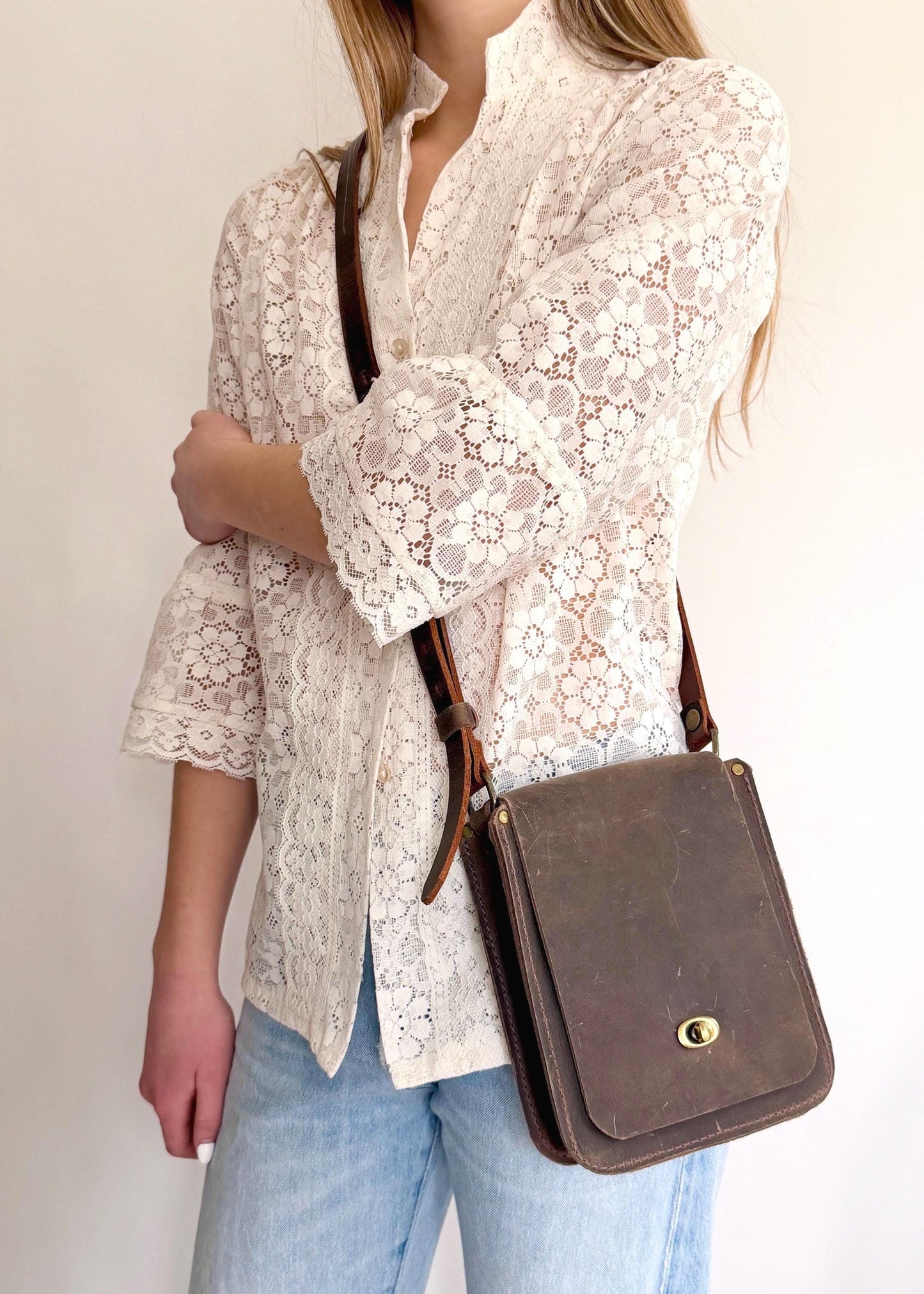 Handmade Brown Leather Crossbody Bag Everyday Unisex Shoulder Bag