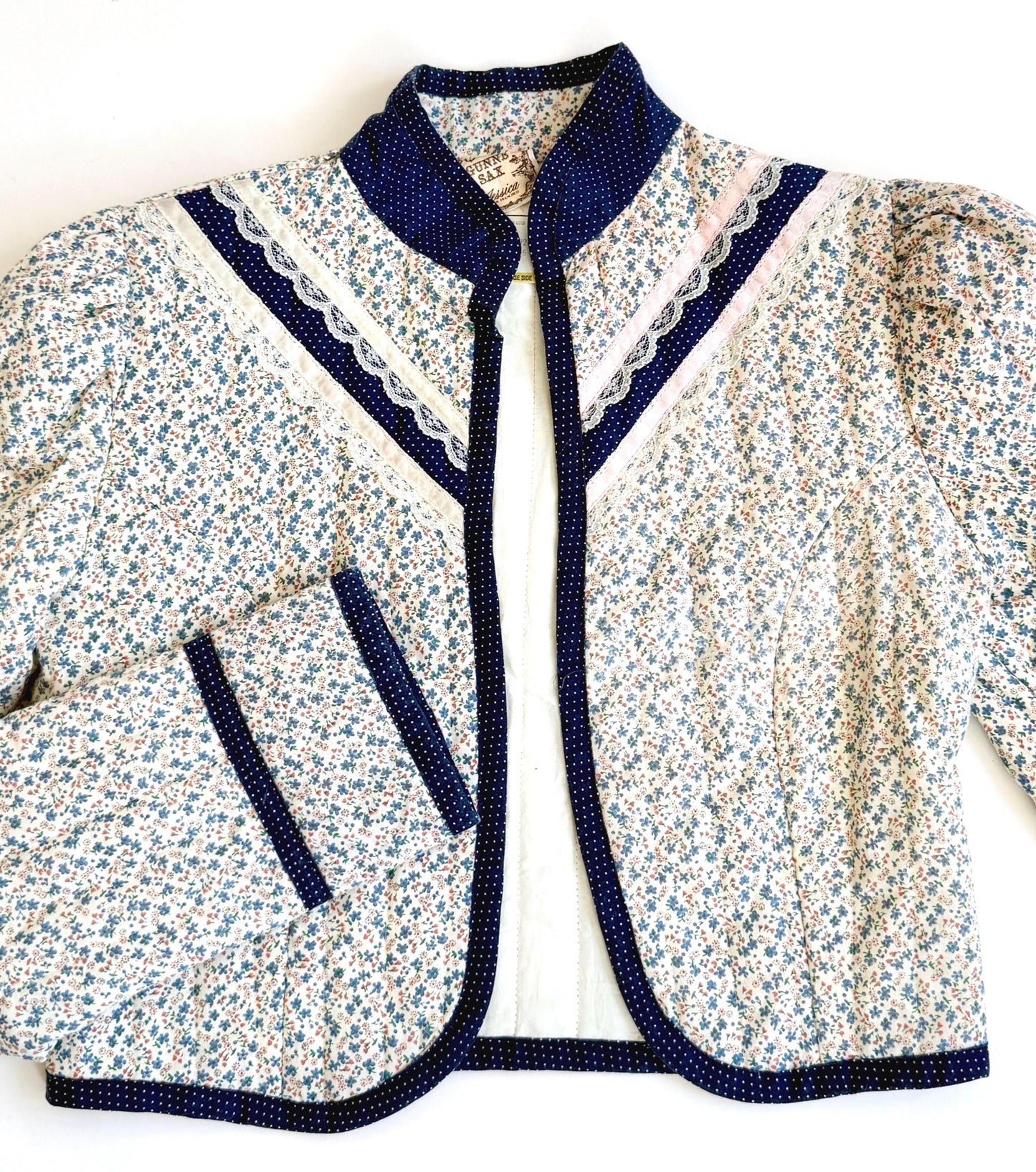 Vintage 70s Gunne Sax Cropped Top Jacket Lightly Quilted Ditsy Floral Print Cotton
