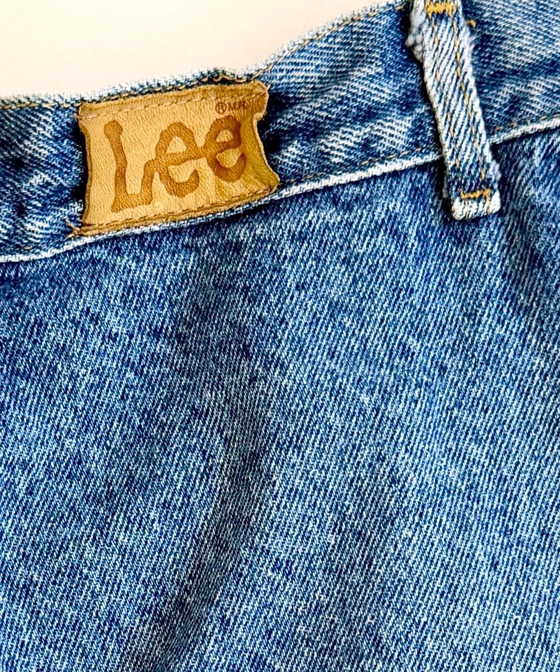 Vintage 80s Lee Mom Jeans High Waist Medium Wash Denim