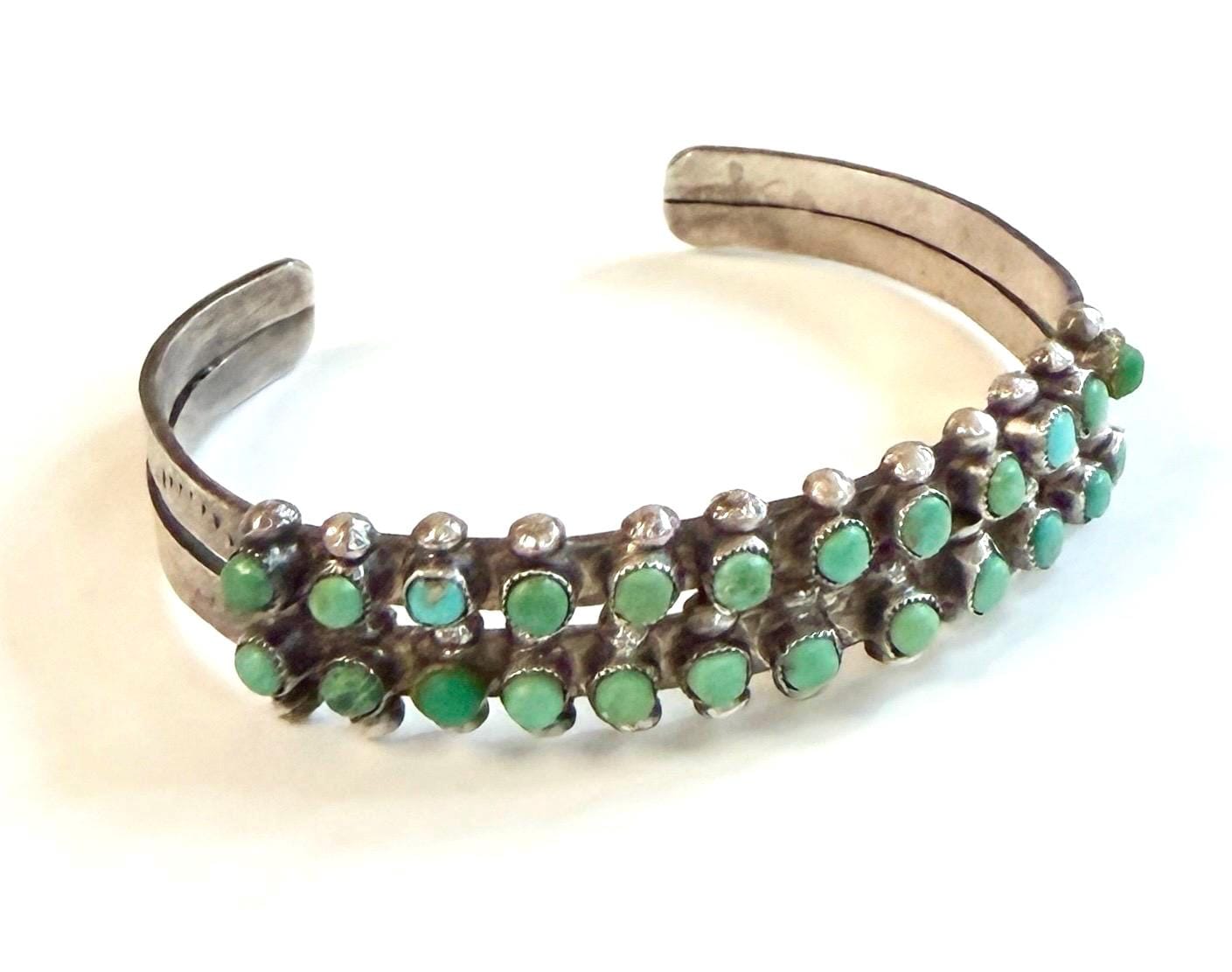 Vintage Snake Eye Turquoise Cuff Bracelet 30's 40's Native American Zuni
