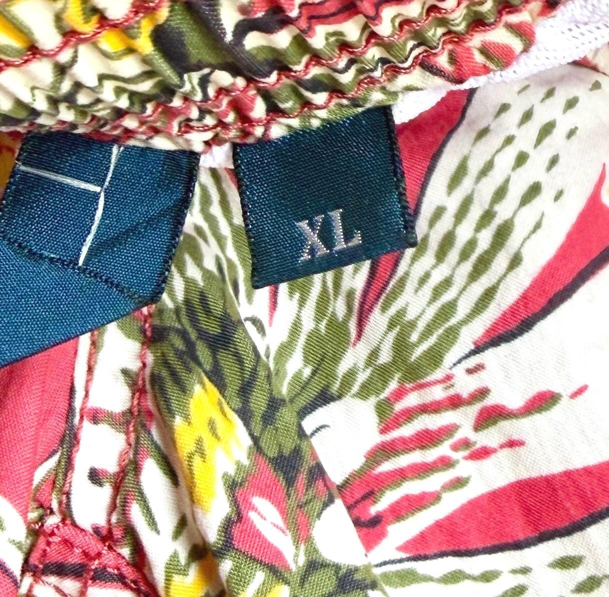 Vintage Polo by Ralph Lauren Hawaii Mens Swim Trunks Red Island Tiki Print