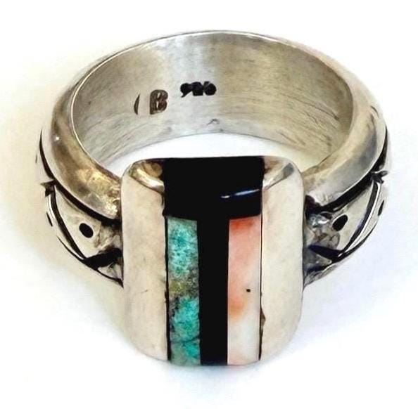 Hefty Vintage Native American Sterling Silver Turquoise Ring Size 9.25