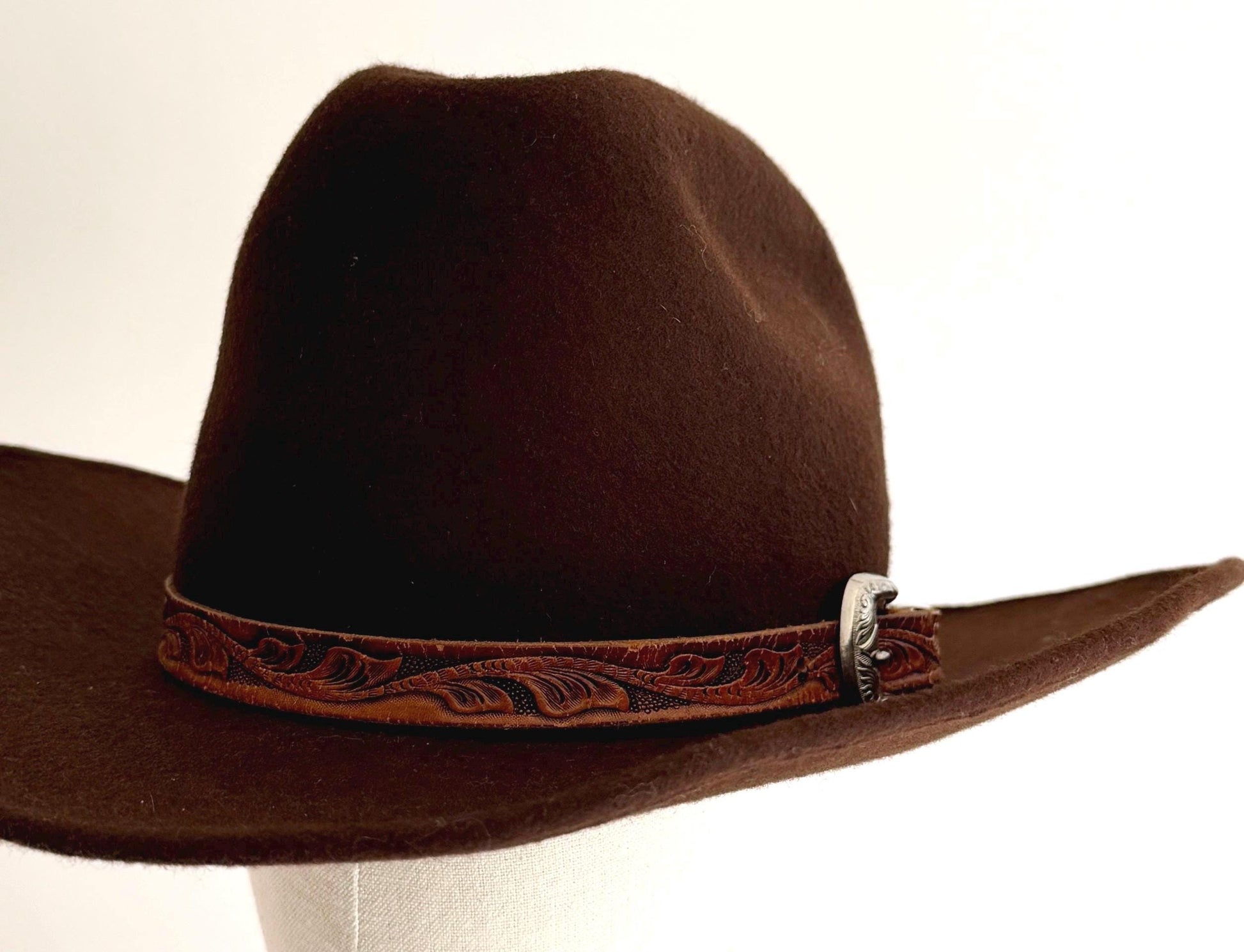 Vintage Rockmount Cowboy Hat Brown Wool Felt Tooled Leather Band