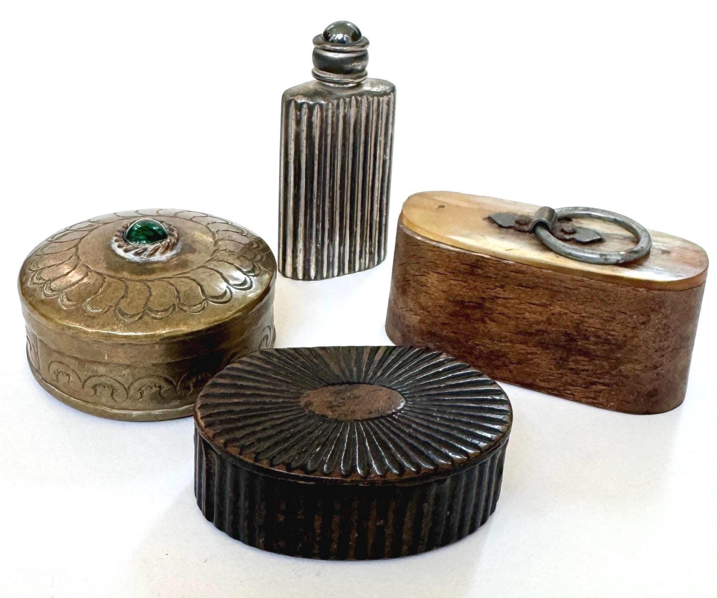 Vintage Antique Trinket Box Pillbox Perfume Vial Snuff Stash Trinket Style
