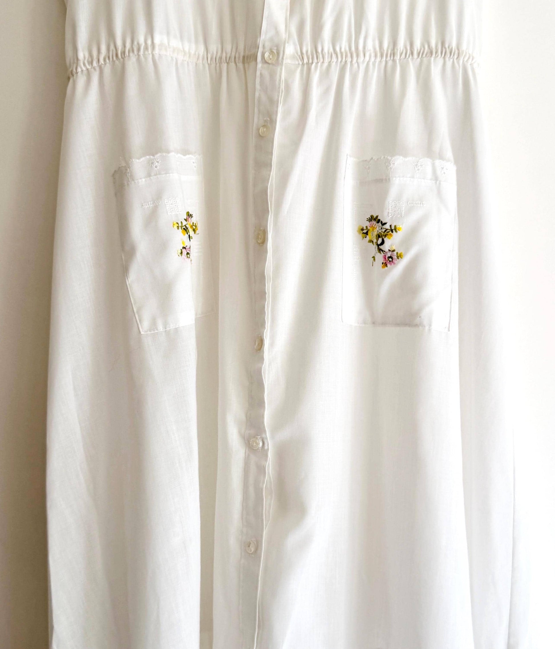 Vintage 70s Floral Embroidered White Sleeveless Summer Dress