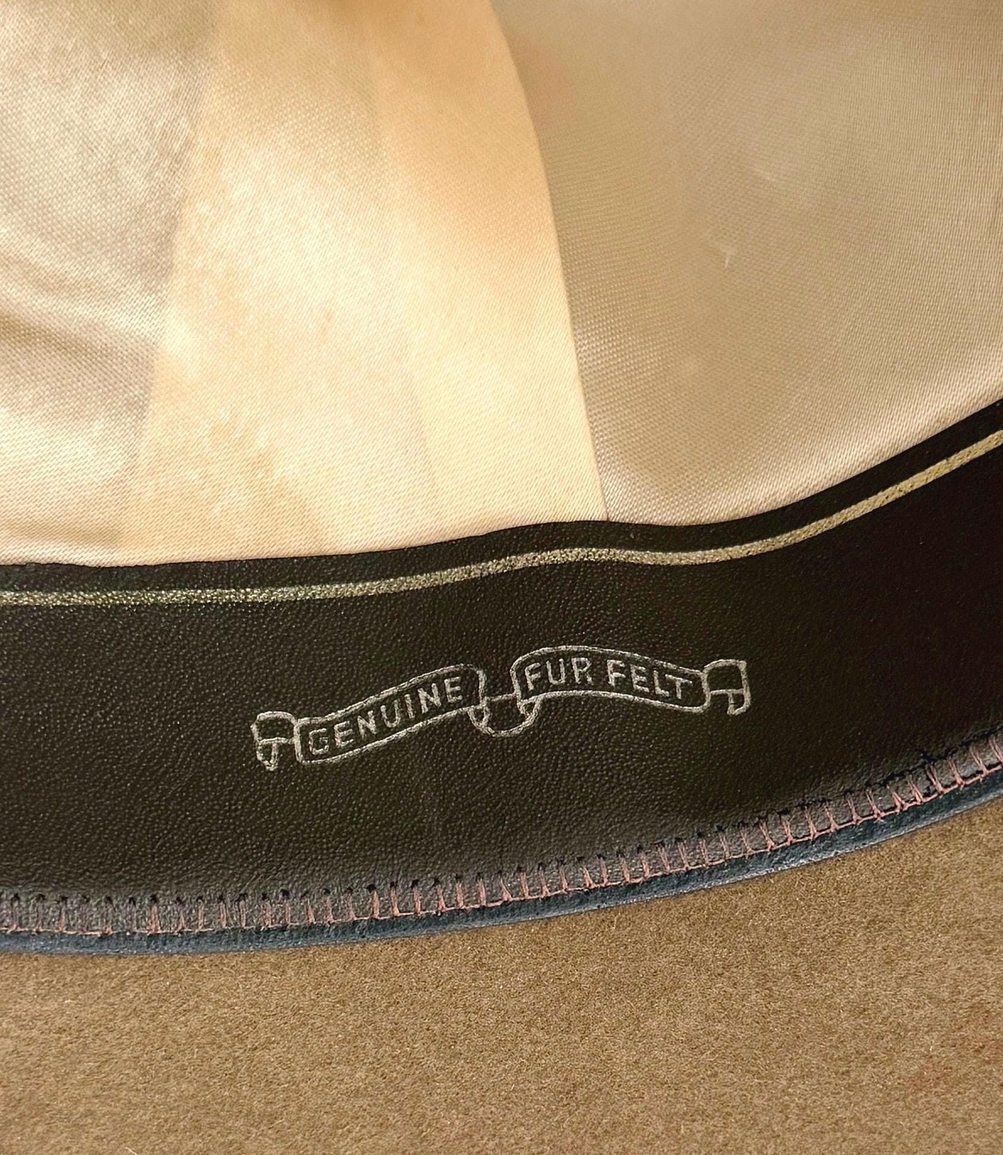 Vintage Banana Republic Travel & Safari Fedora Hat Brown Fur Felt Made in USA