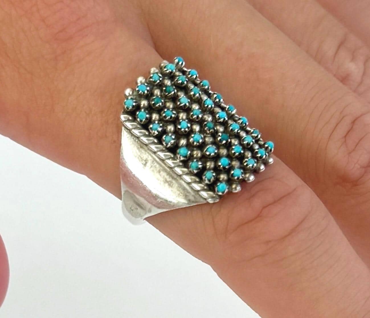 Vintage Zuni Snake Eye Turquoise Ring Native American Sterling Silver 8.25