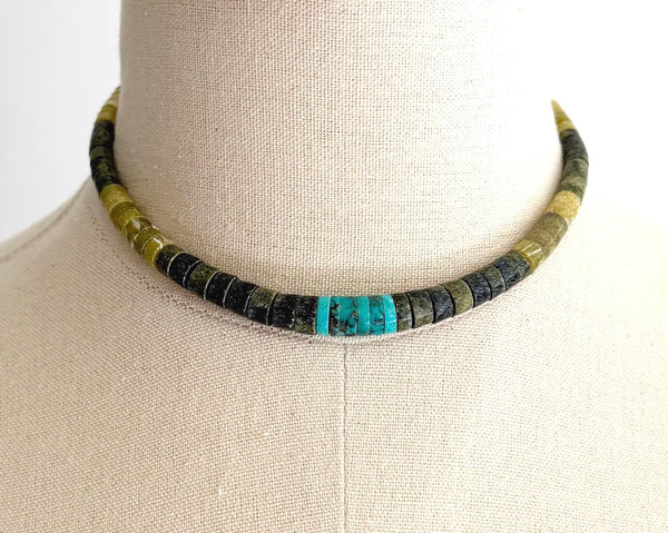 Vintage Native American Beaded Choker Necklace Turquoise Serpentine