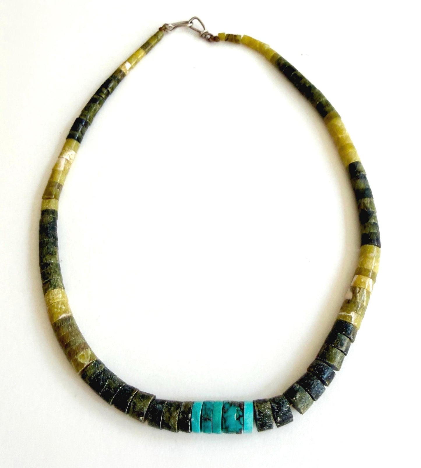 Vintage Native American Beaded Choker Necklace Turquoise Serpentine
