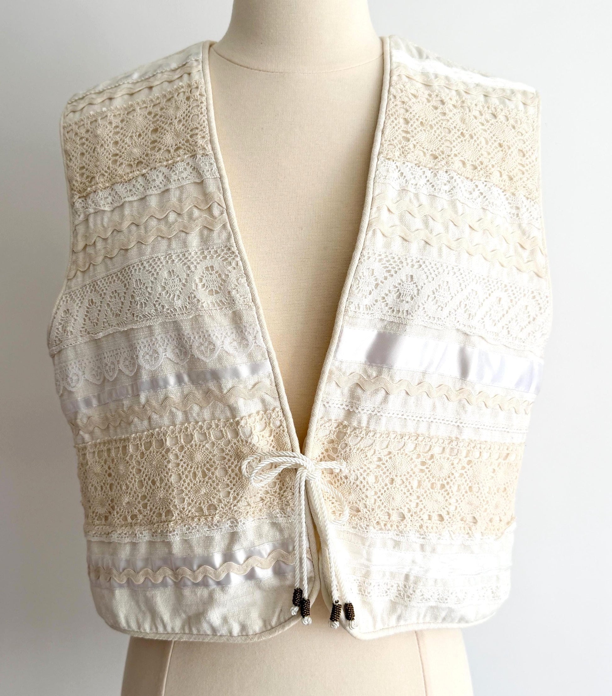 Vintage White Crochet Cropped Vest Made in Mexico