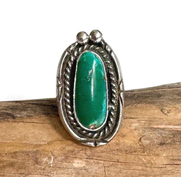 Vintage Navajo Green Turquoise Ring Native American Sterling Silver