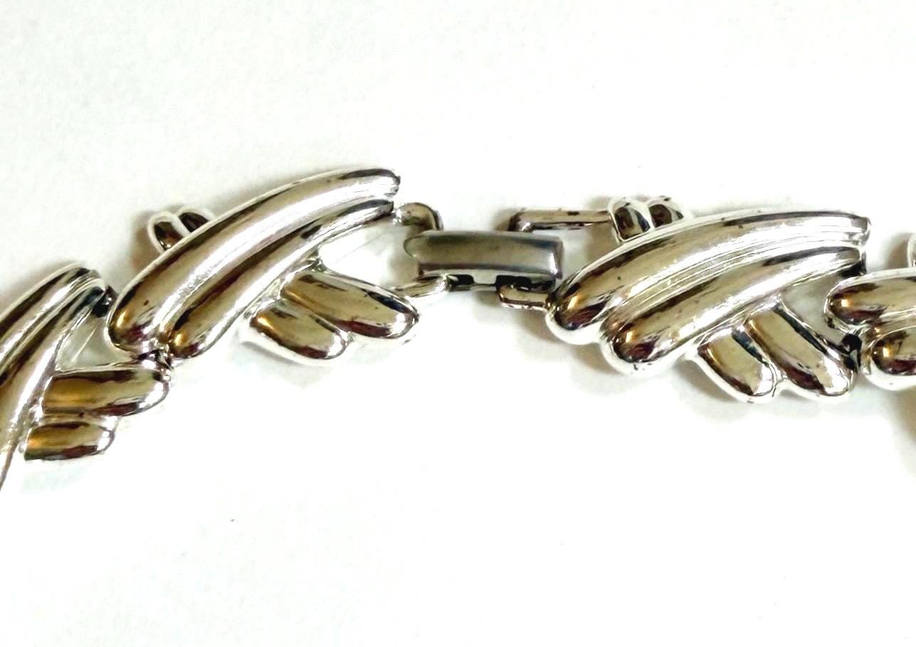 Vintage Silver X Choker Necklace 80s 90s Textured Ribbed Link Chain