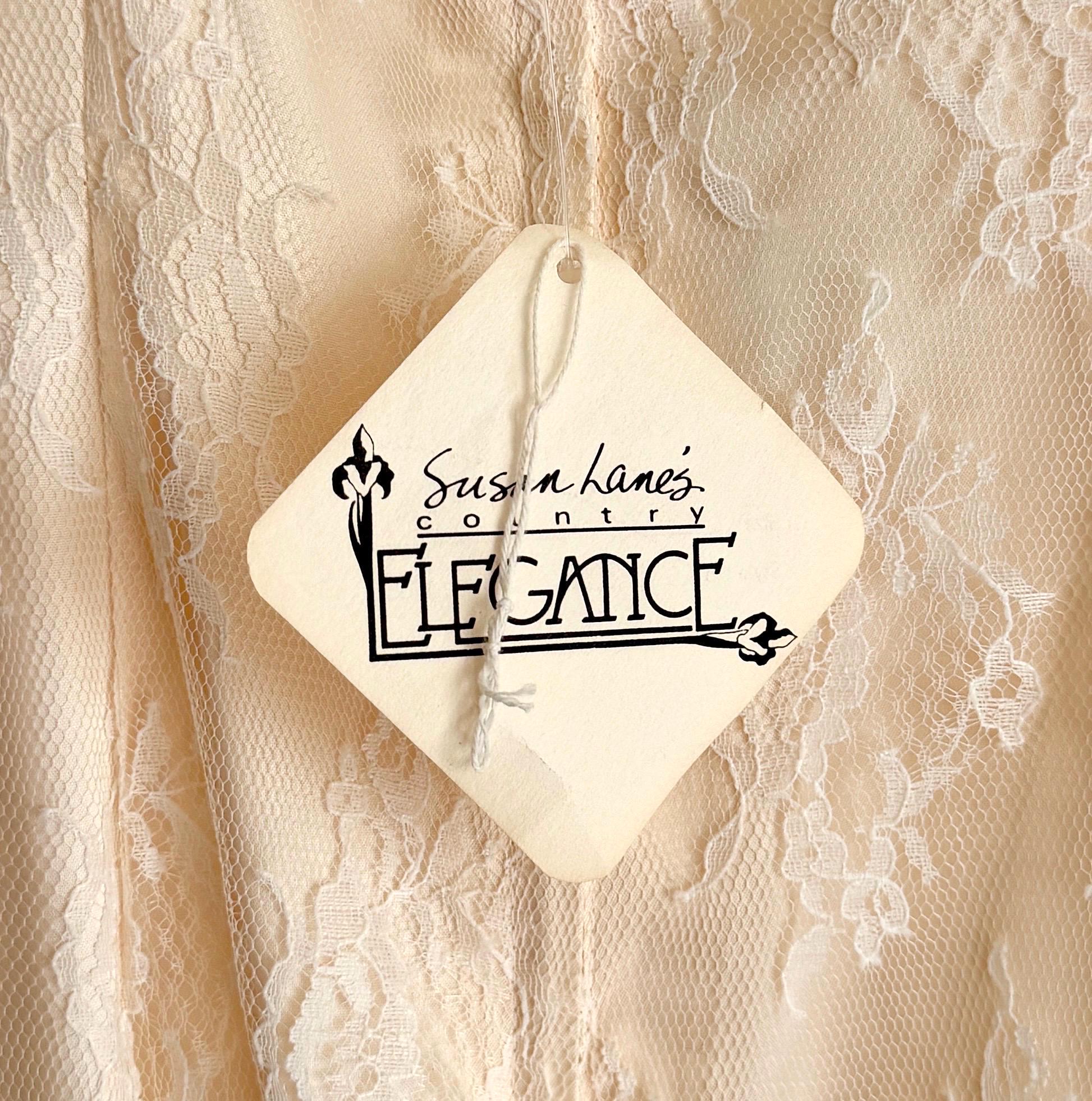Vintage Lace Wedding Dress 70's 80's Susan Lane's Country Elegance Long Sleeve with Keyhole Back