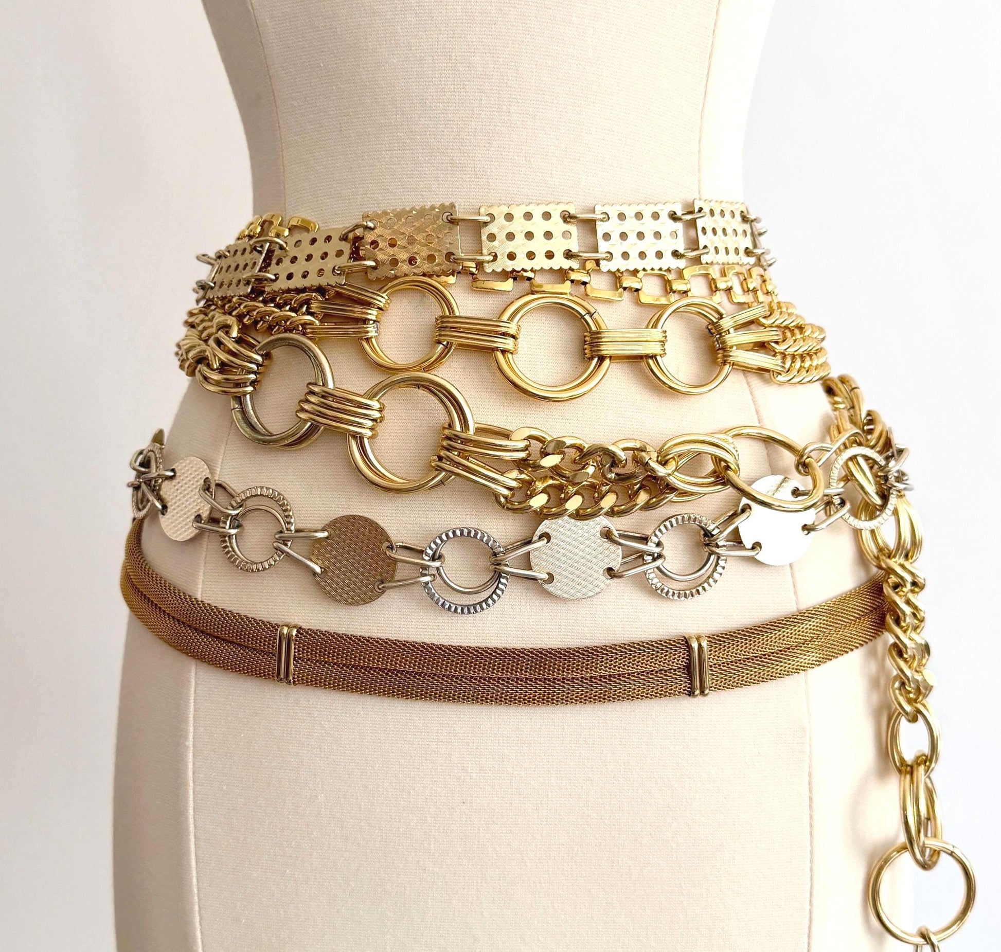 Vintage Gold Chain Belt 70s 80s Rectangle Square Circle Metal Mesh Link