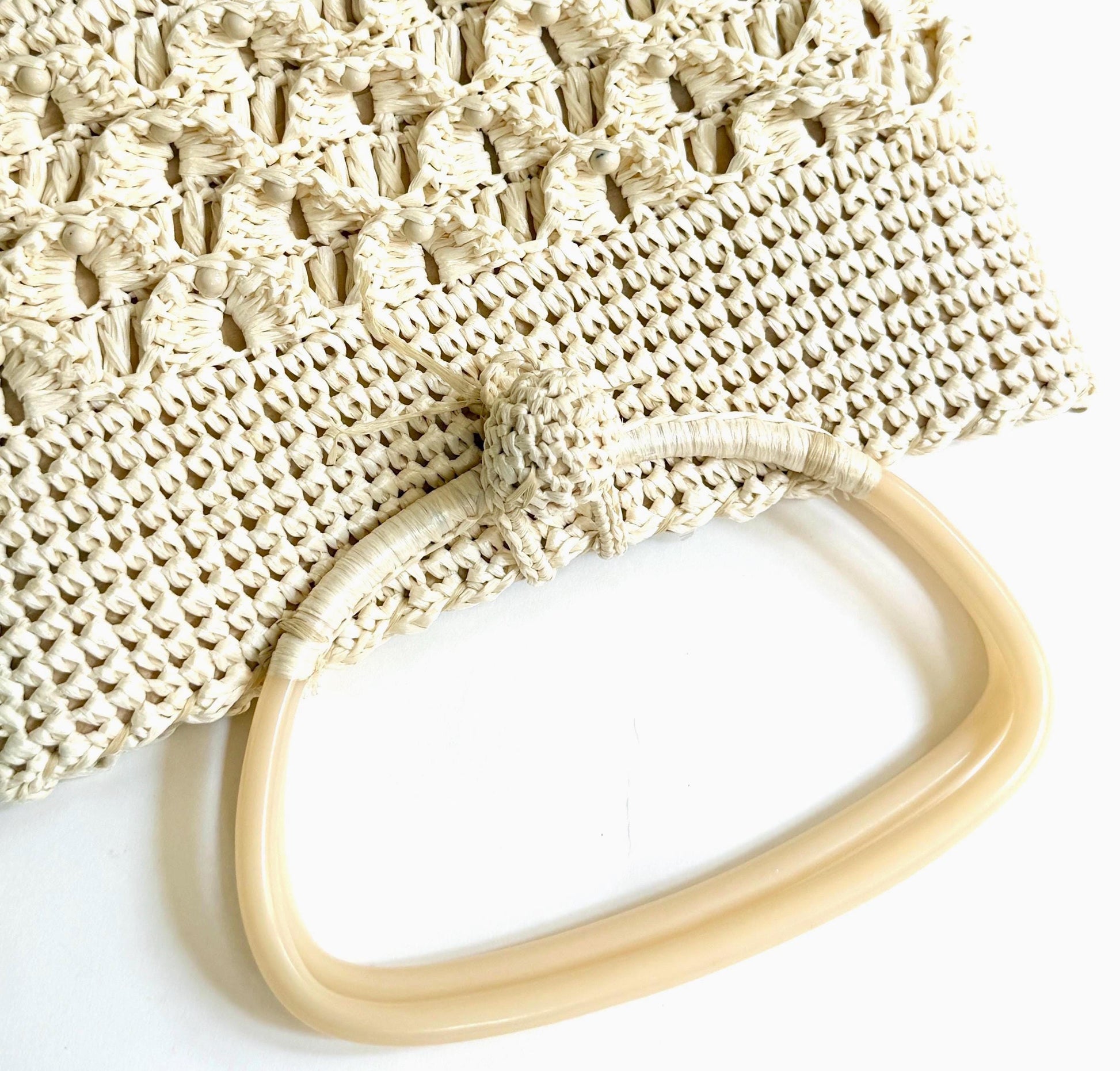 Vintage White Raffia Bag 50s 60s Purse with Plastic Handles