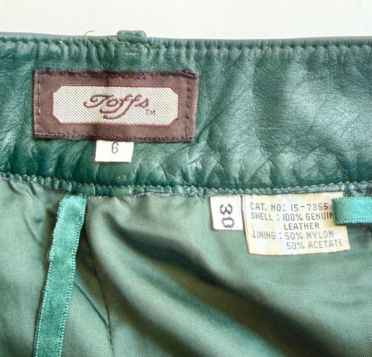 Vintage Green Leather Pants 90s Minimalist Style