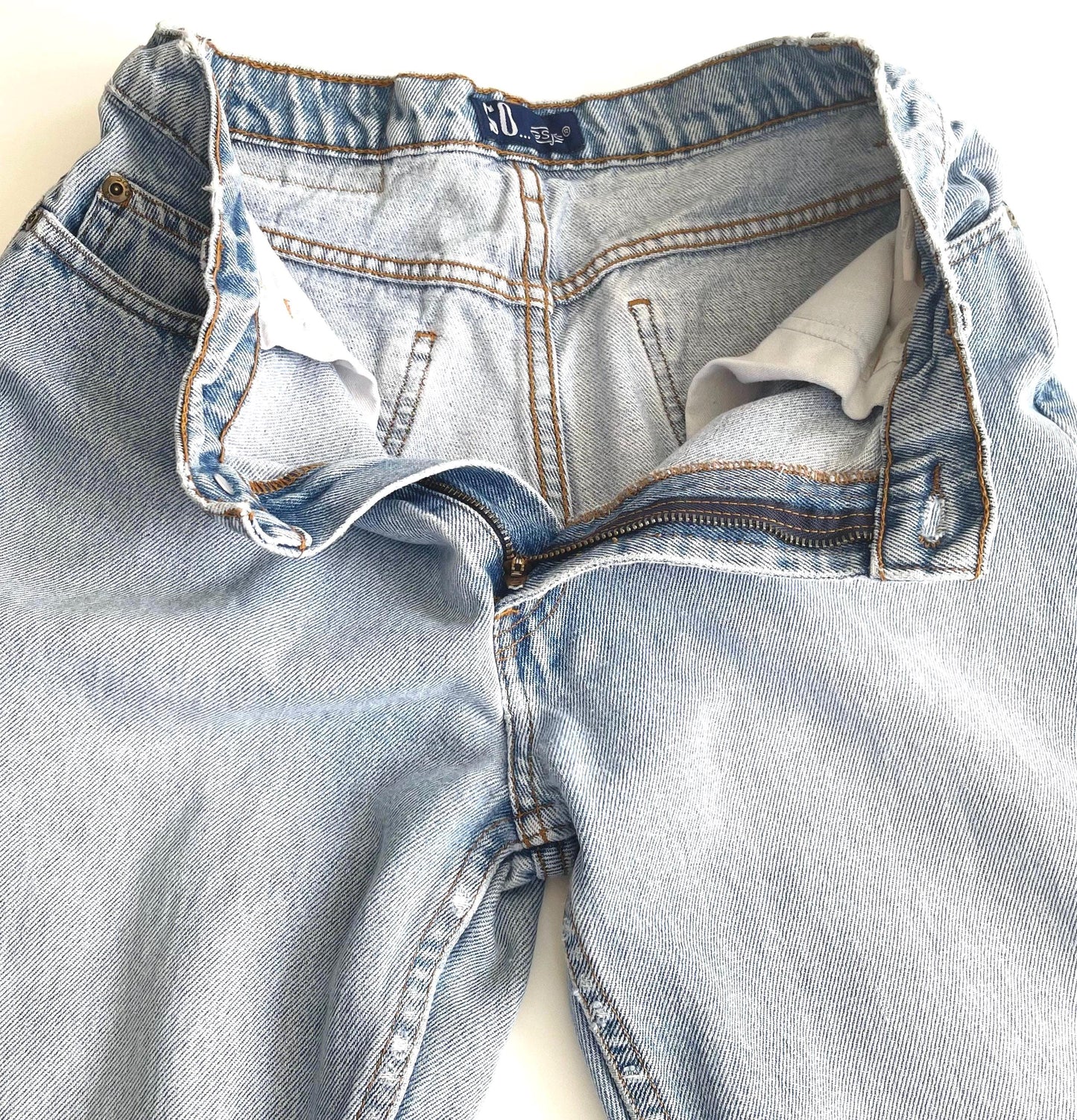 Vintage 90s Jeans Light Wash Denim Measured 27 x 29