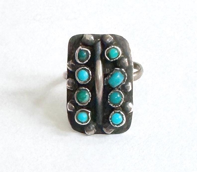 Antique Zuni Turquoise Sterling Silver Ring Snake Eye Set Stones Size 7.5