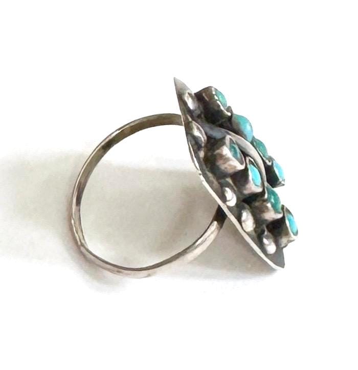 Antique Zuni Turquoise Sterling Silver Ring Snake Eye Set Stones Size 7.5
