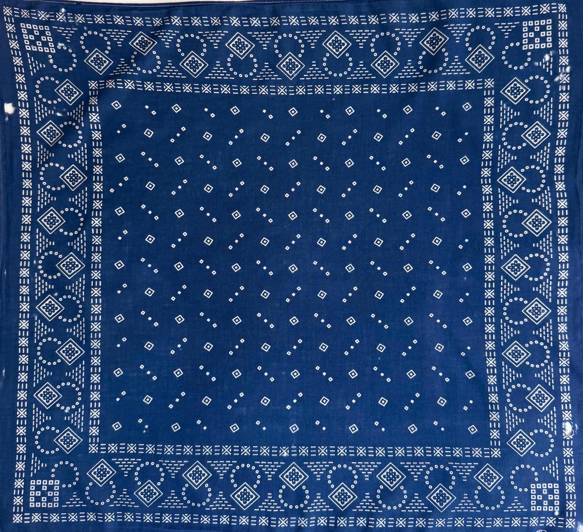 1940s Vintage Indigo Cotton Bandana Fast Color Trunk Down