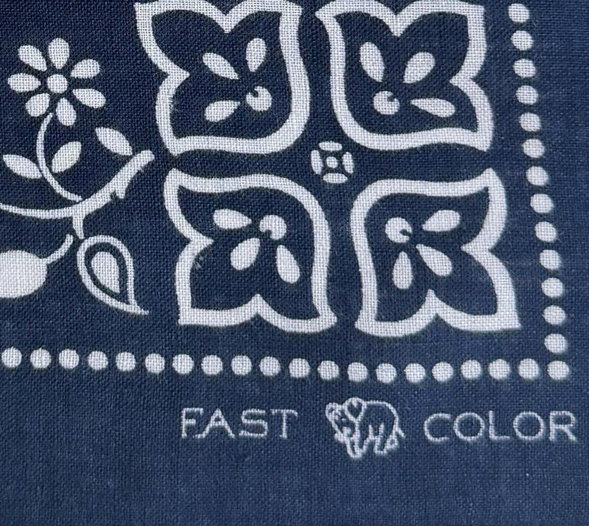 Vintage 40s Indigo Cotton Bandana Fast Color Elephant Trunk Down