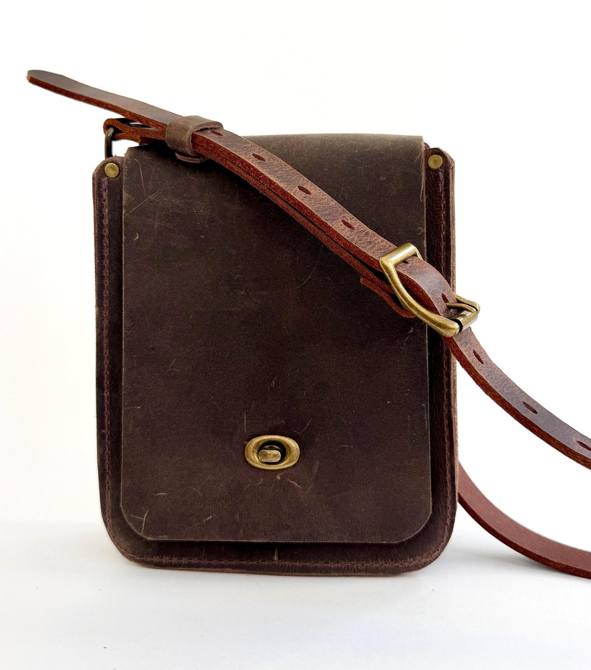 Handmade Unisex Crossbody Bag Rugged Brown Oil Tanned Cowhide Leather