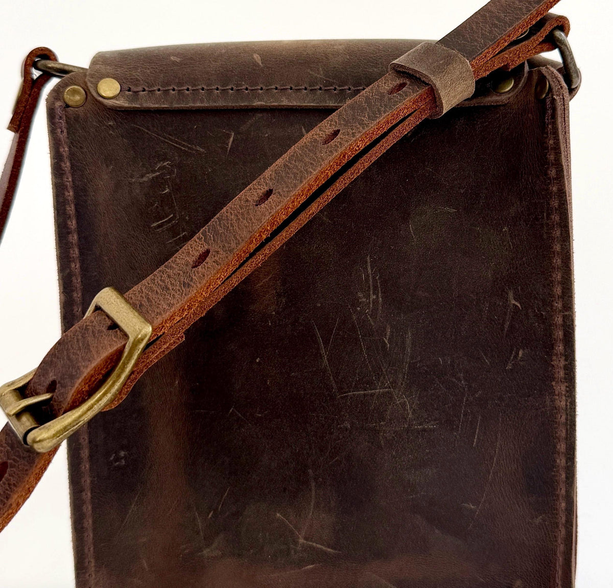 Handmade Unisex Crossbody Bag Rugged Brown Oil Tanned Cowhide Leather