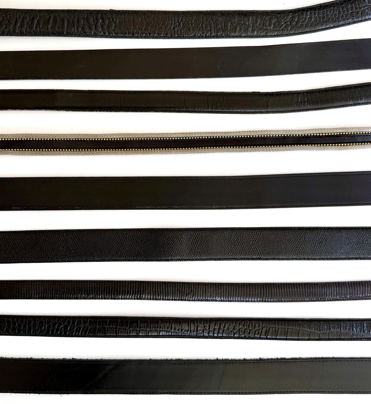 Vintage Black Leather Belt 80s 90s Neutral Minimalist Womens Dress Belts